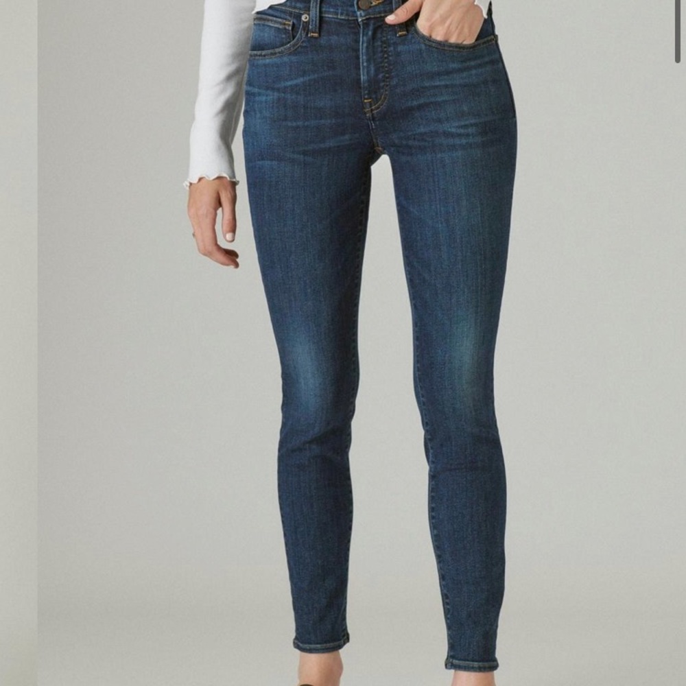 🍀 NWT LUCKY BRAND: Ava Skinny Jeans